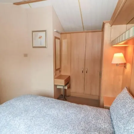 Holiday home Stanleys Sanctuary, District Plumbland